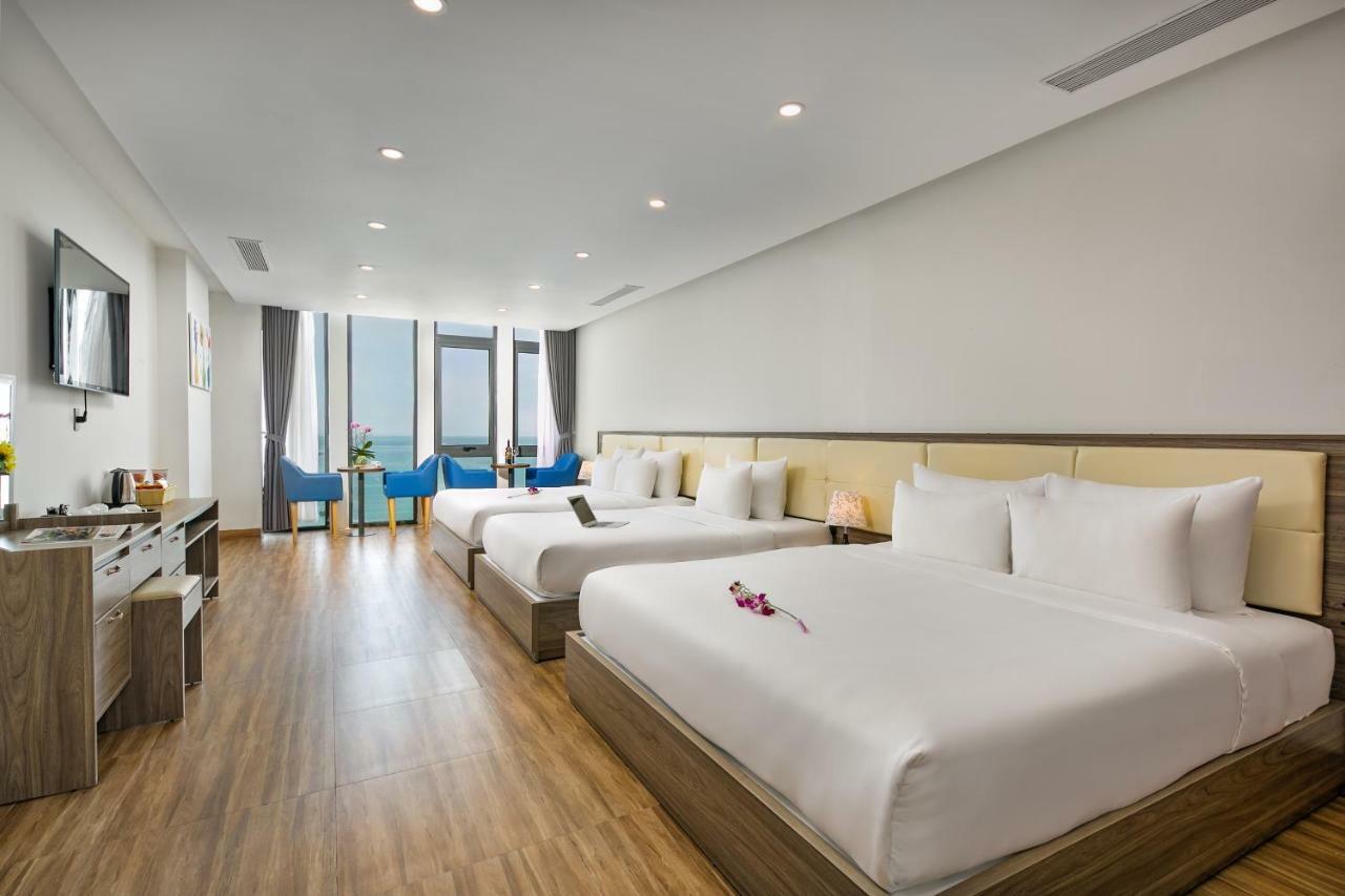 Alisia Beach Hotel Da Nang Exterior photo